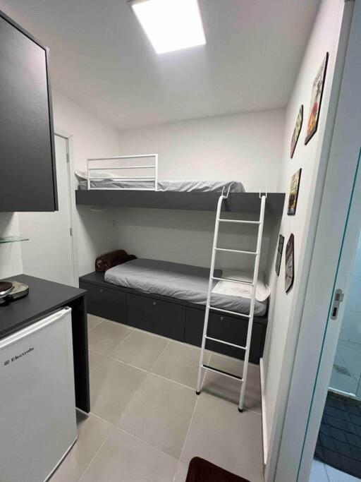 America Gardens Apartemen *